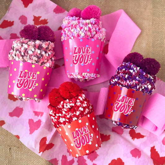 Cozy Cupcake Socks (Love You) | 9 Colors