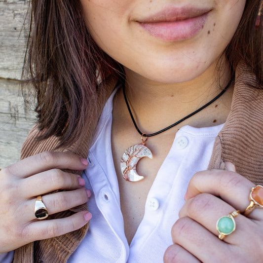 Selene Abalone Crescent Necklace | 2 Colors