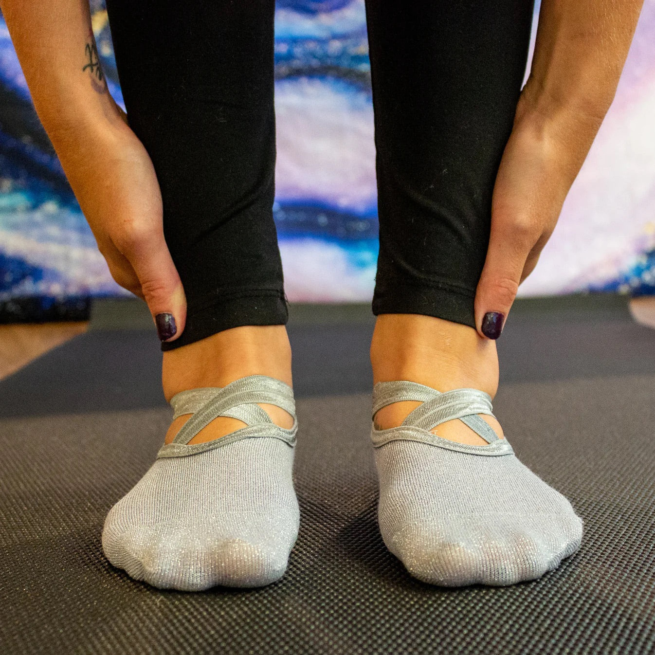JANE | Shimmer Fitness Socks
