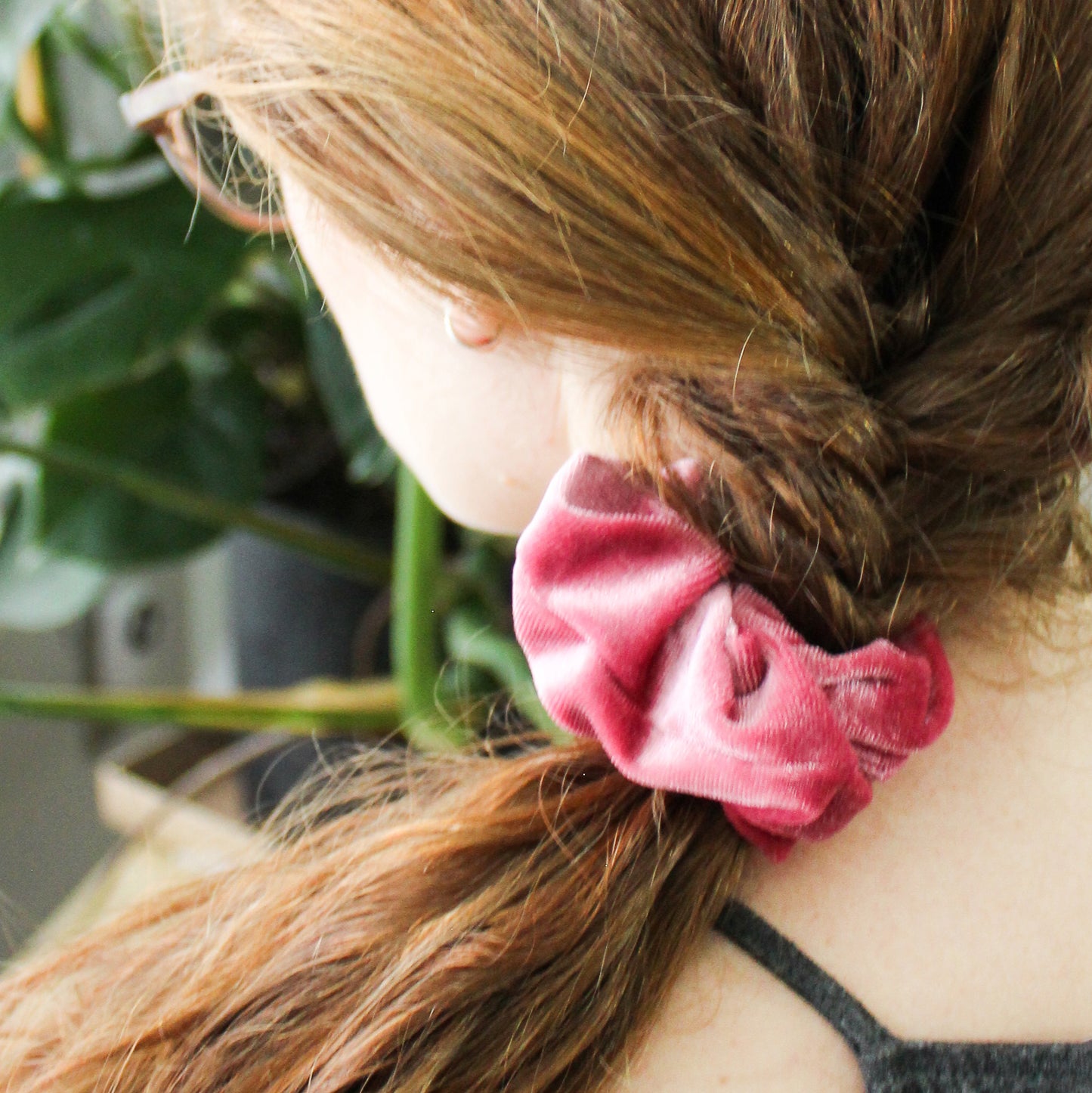 Ayla Velvet Scrunchie Set