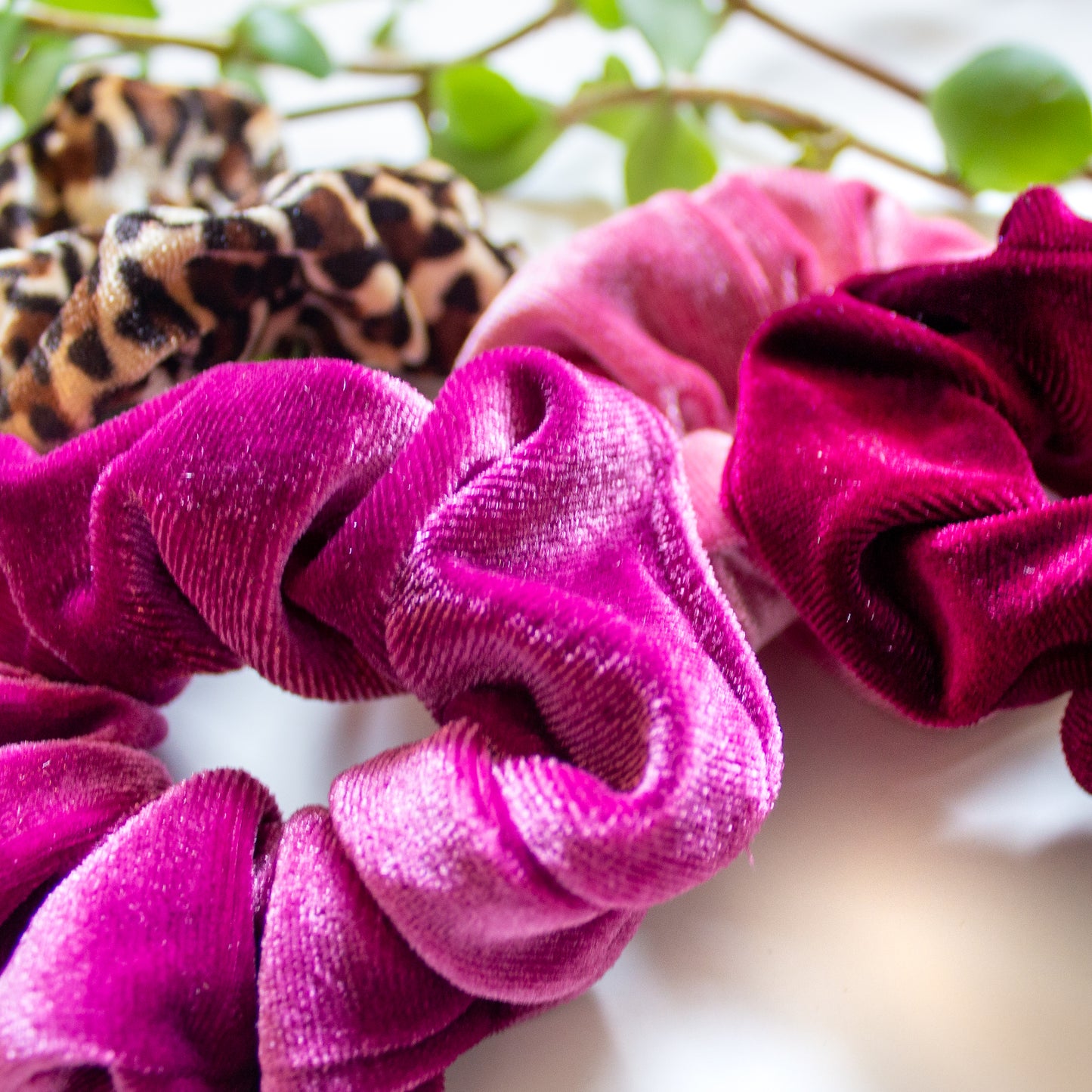 Ayla Velvet Scrunchie Set